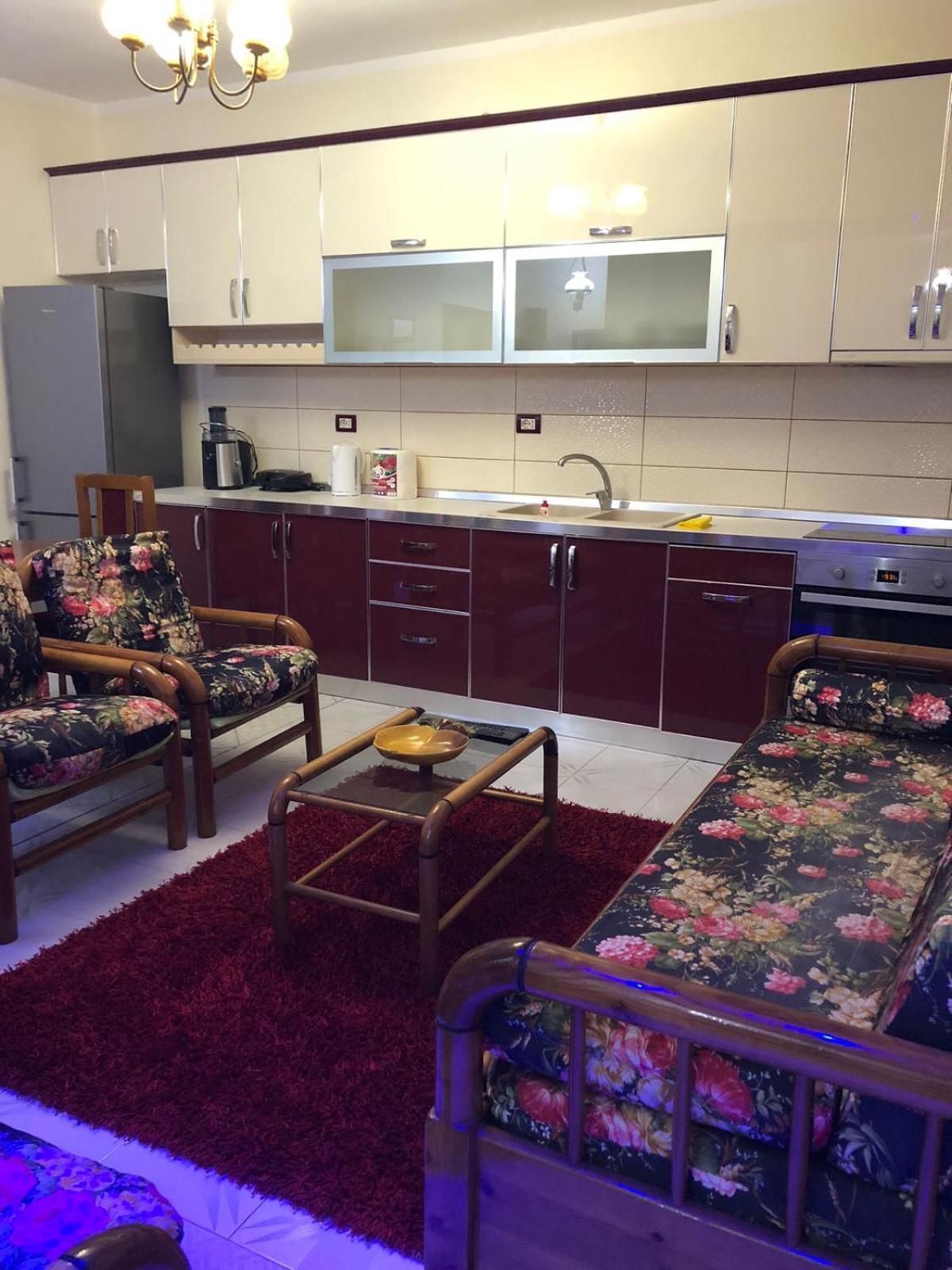 Grace Apartment City Center Tiranë Ngoại thất bức ảnh