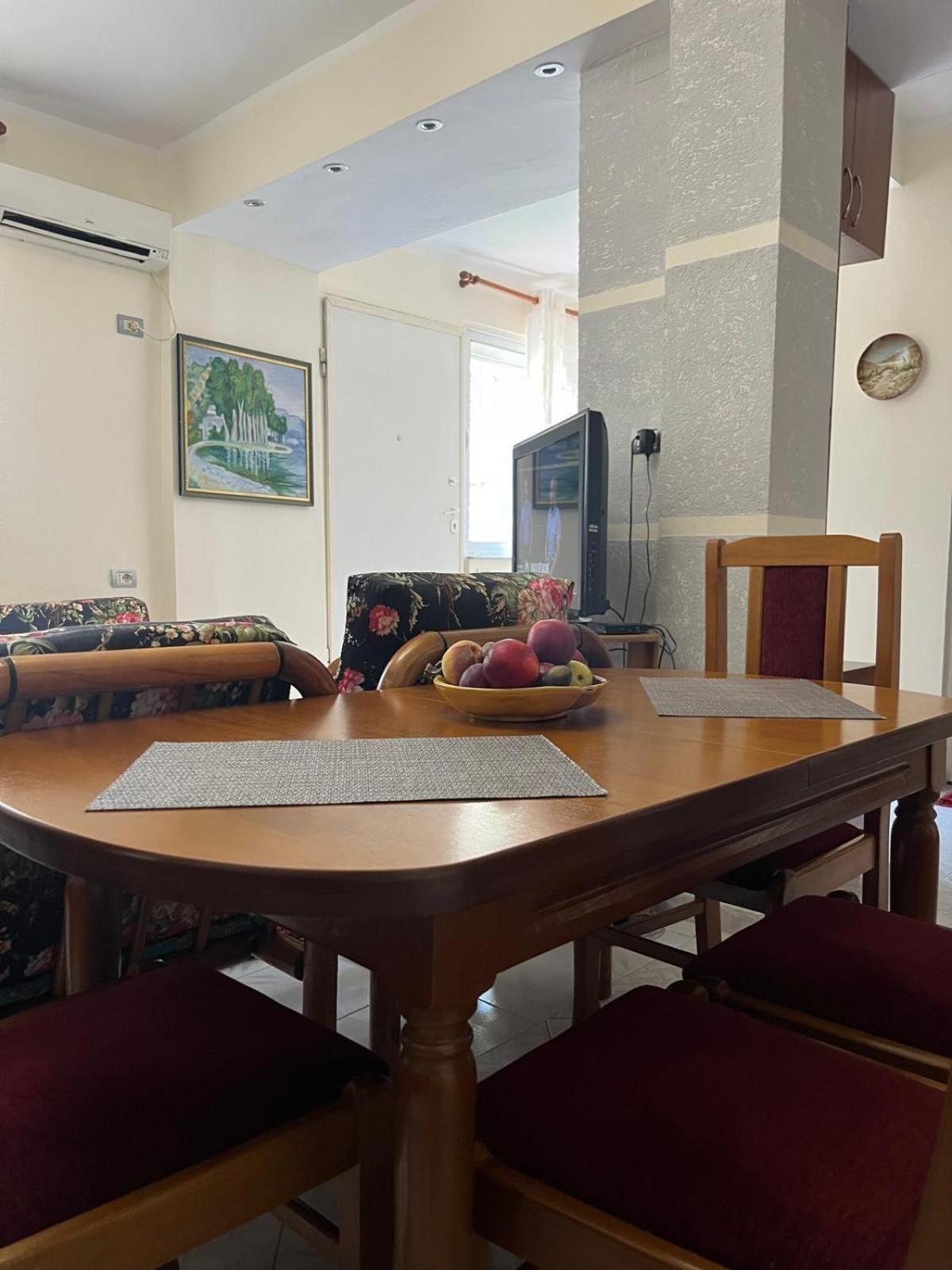 Grace Apartment City Center Tiranë Ngoại thất bức ảnh